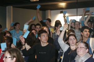 "Lycée Camille Claudel" live debate voting